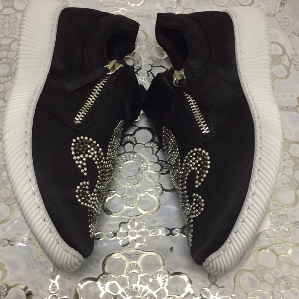 NWT Women's sneakers SZ 7 With zipper in the sides - Picture 8 of 8